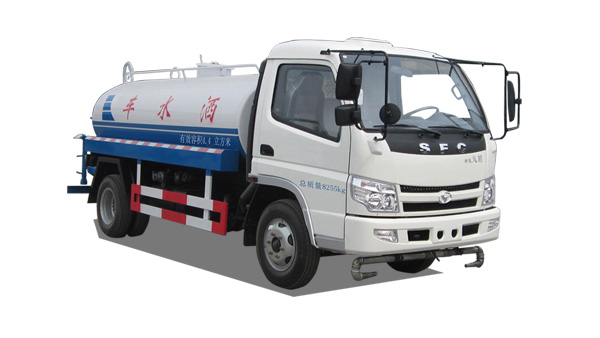 4.4方灑水車(chē)