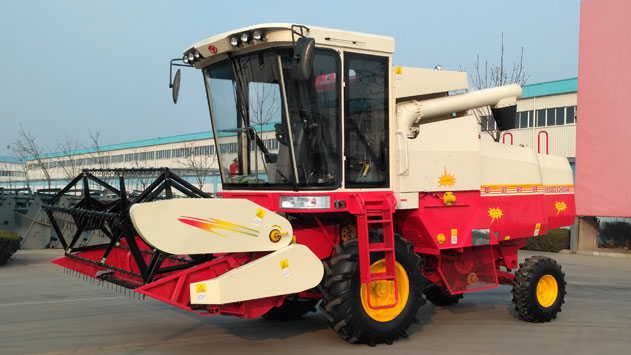 4LZ-7自走式谷物聯(lián)合收割機(jī)